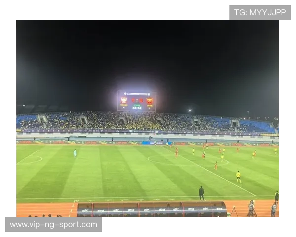 青岛西海岸主场迎战河南俱乐部巅峰对决激情上演争夺关键积分