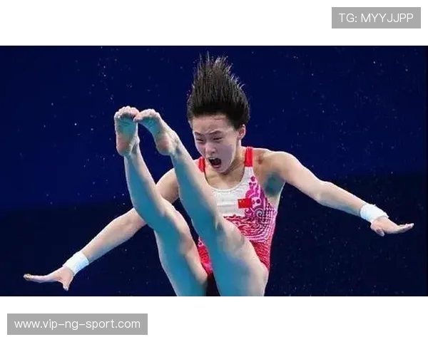 从勇敢一跃到完美入水探索跳水运动的力量与艺术魅力