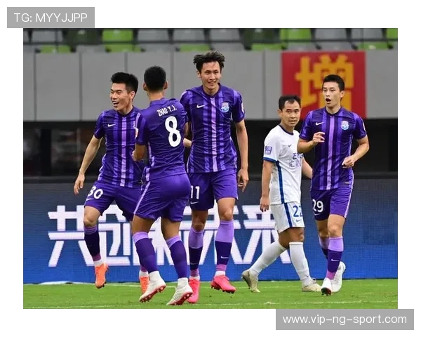 津门虎迎战沧州雄狮激战正酣 双方力拼激烈角逐争夺胜利荣耀