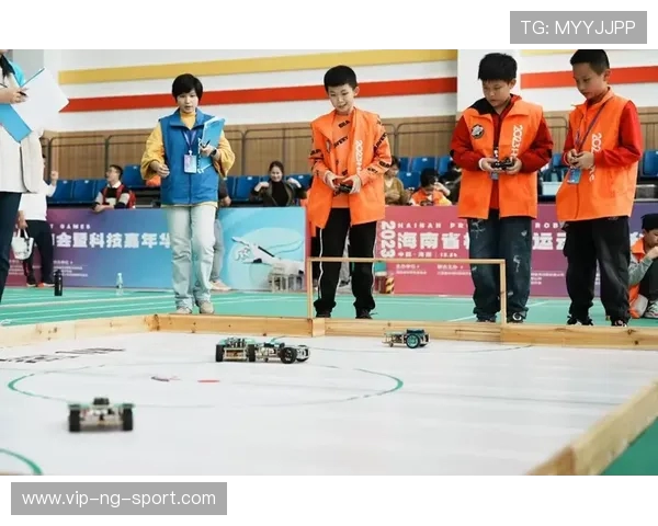 深圳滑板队勇夺最新滑板耐力TOP10榜首引领潮流