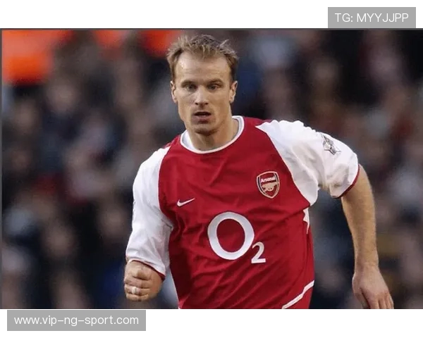 丹尼斯·博格坎普：阿森纳传奇的无与伦比的技术与足球智慧