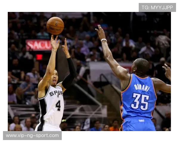 丹尼格林在马刺对阵勇士的精彩表现回顾与赛后分析